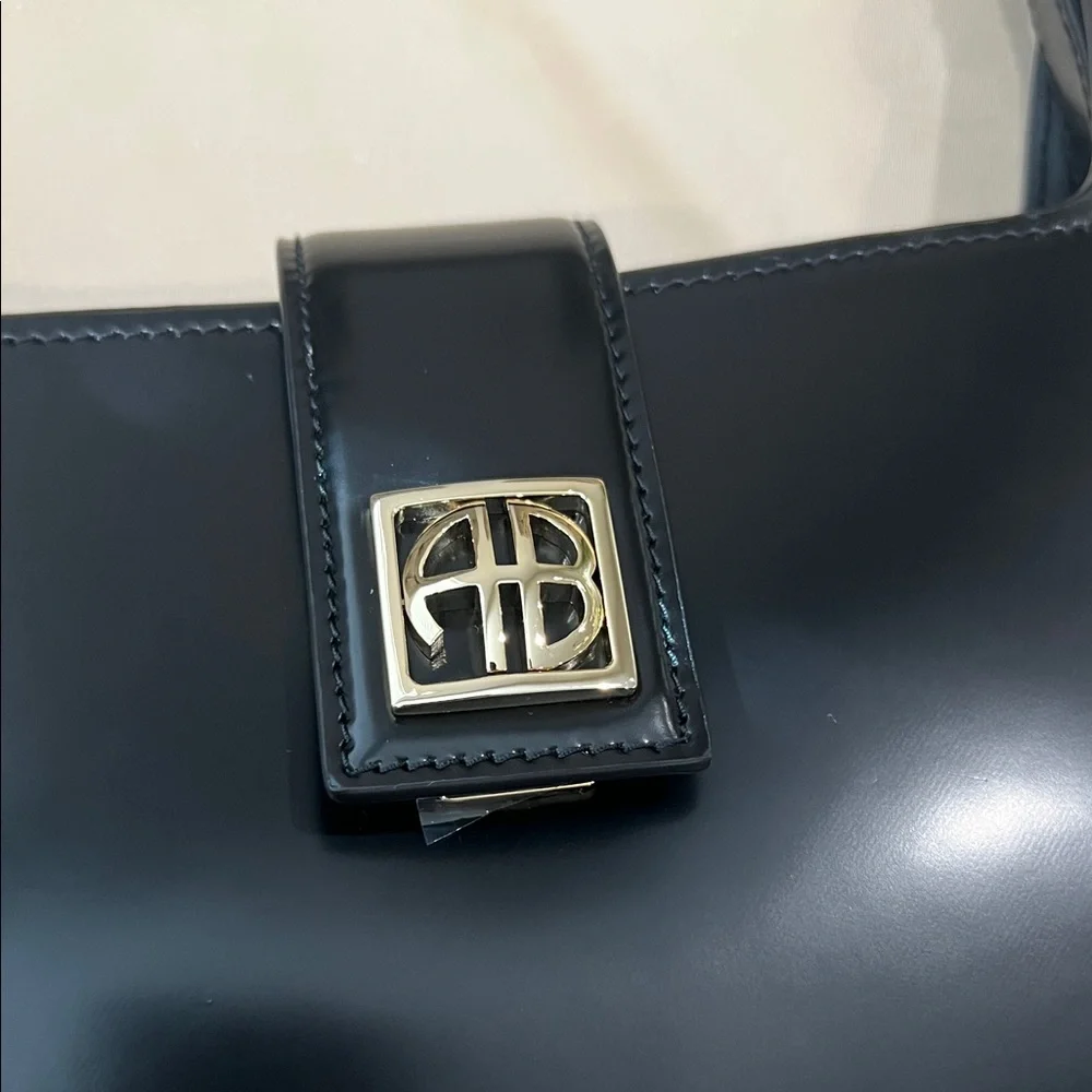 Anine Bing Lou Shoulder Bag - Picture 6 of 13